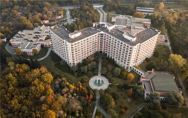Территория санатория «Самшитовая роща» — фото 4